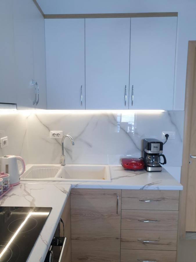 Hera Premium Apartments Sarande Exterior photo